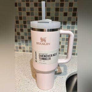 NWT rose quartz Stanley Quencher